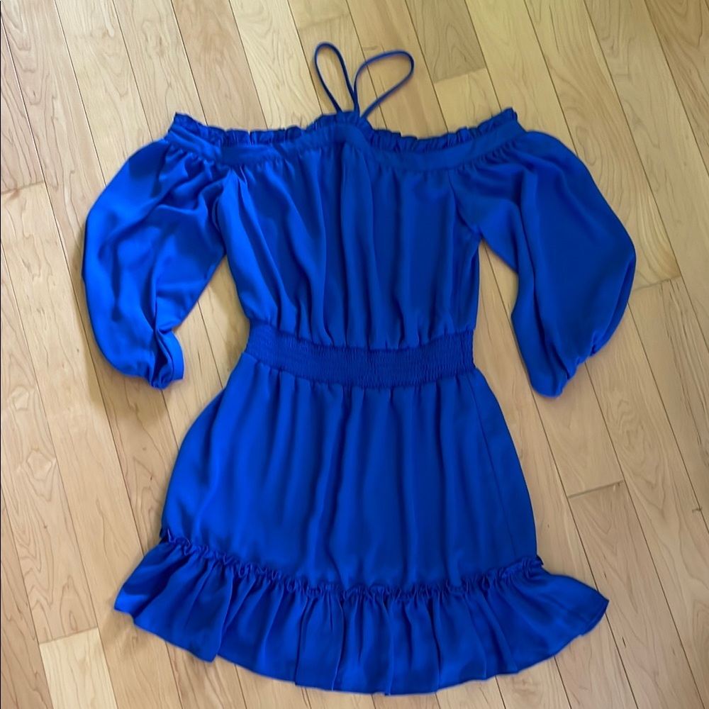 1. State Blue Ruffled Off-Shoulder dress size medium Classy Cocktail - Picture 2 of 8